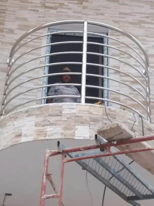 زجاج سيكوريت في الرياض